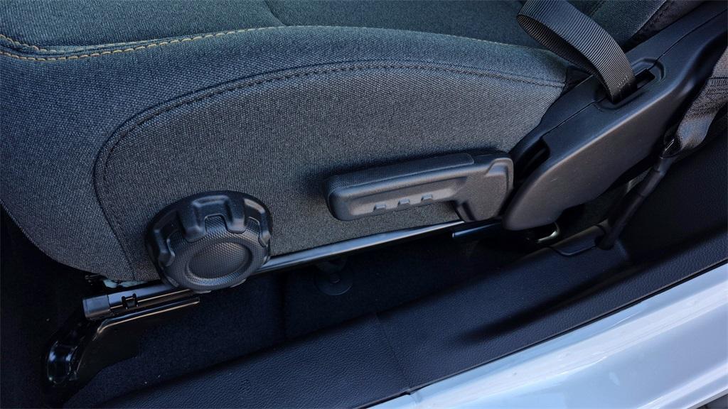 new 2026 Jeep Wrangler car, priced at $36,567