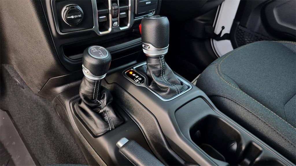 new 2026 Jeep Wrangler car, priced at $38,043