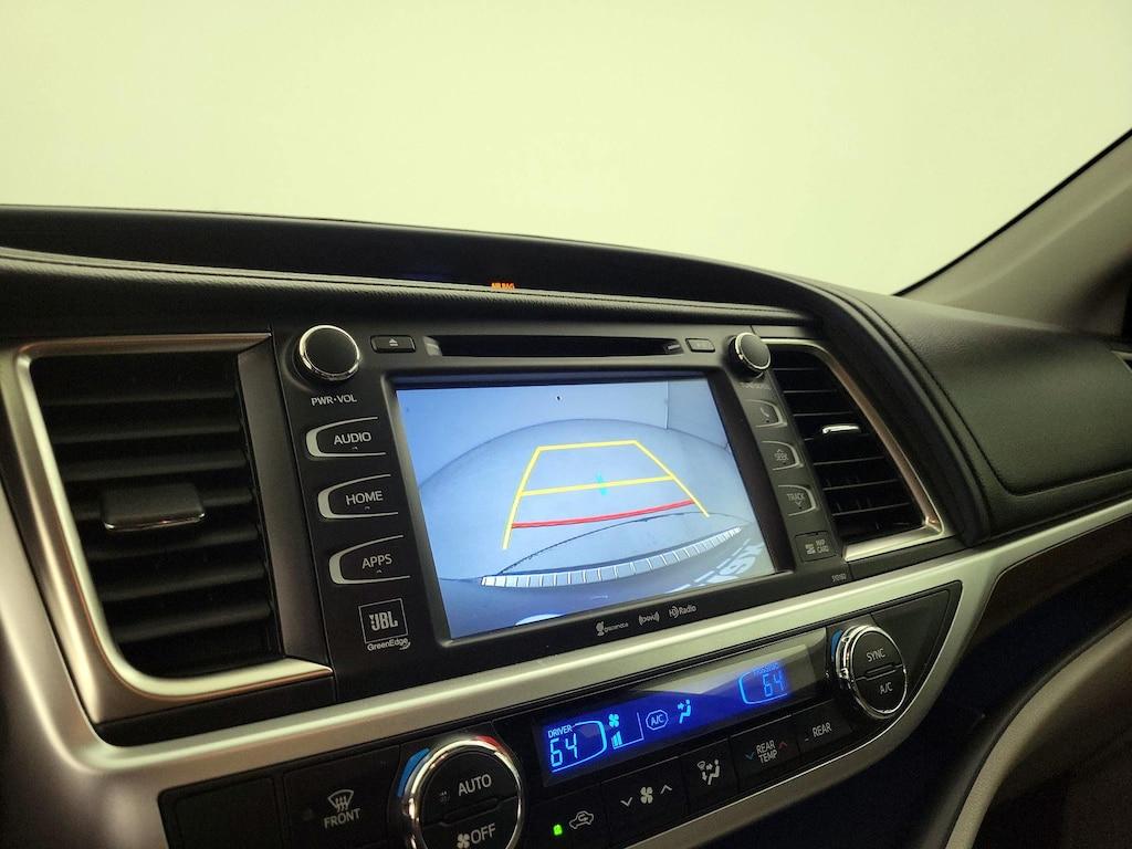 used 2016 Toyota Highlander car, priced at $30,998