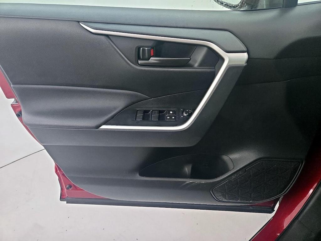 used 2025 Toyota RAV4 car, priced at $28,998