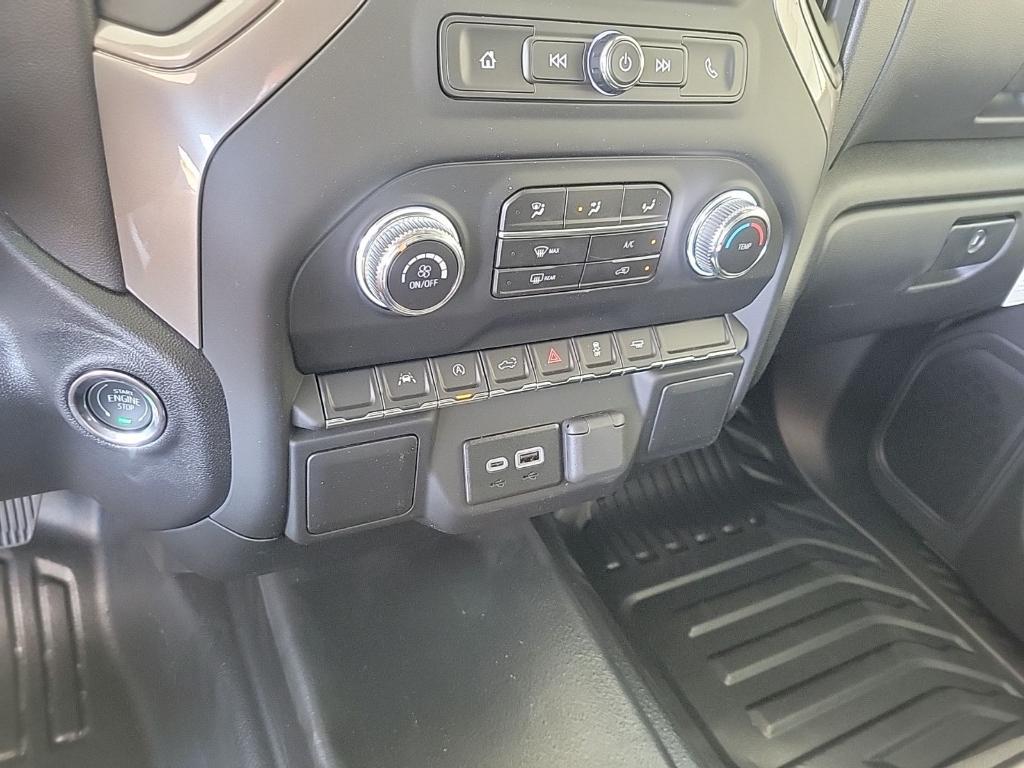 new 2026 GMC Sierra 1500 car, priced at $44,375