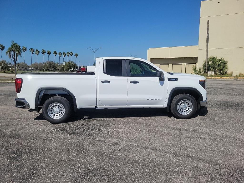 new 2026 GMC Sierra 1500 car, priced at $44,375