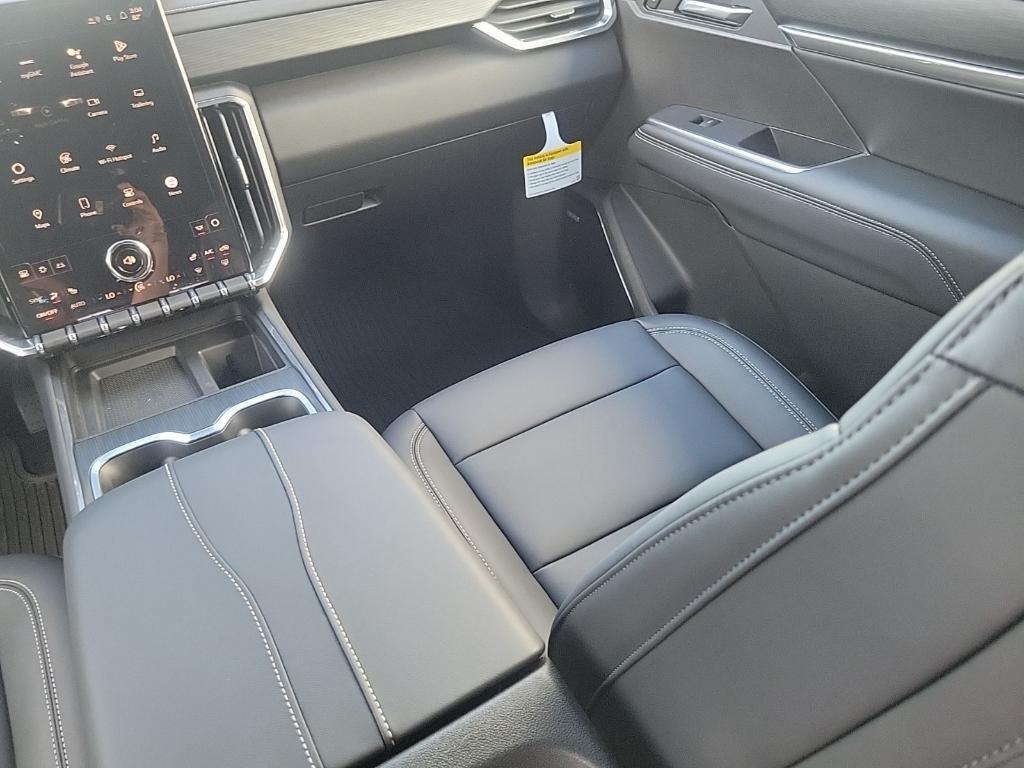 new 2026 GMC Acadia car, priced at $48,625