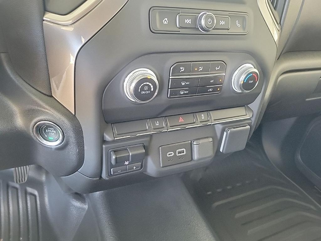 new 2025 GMC Sierra 2500 car, priced at $50,628