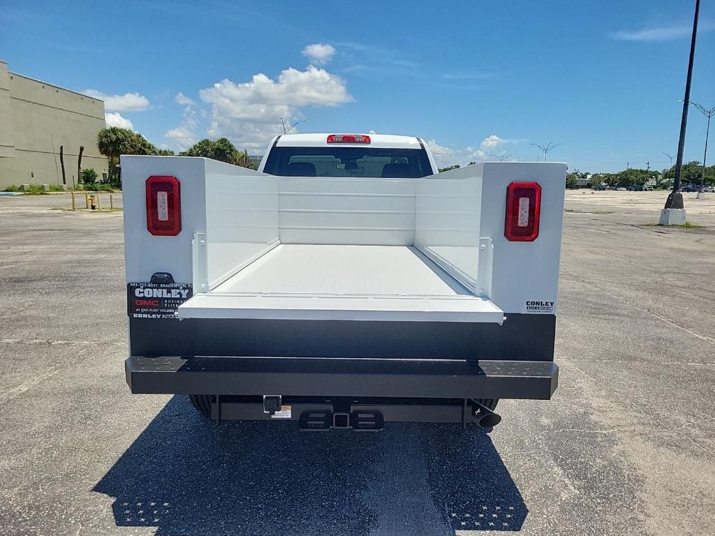 new 2025 GMC Sierra 2500 car, priced at $50,628