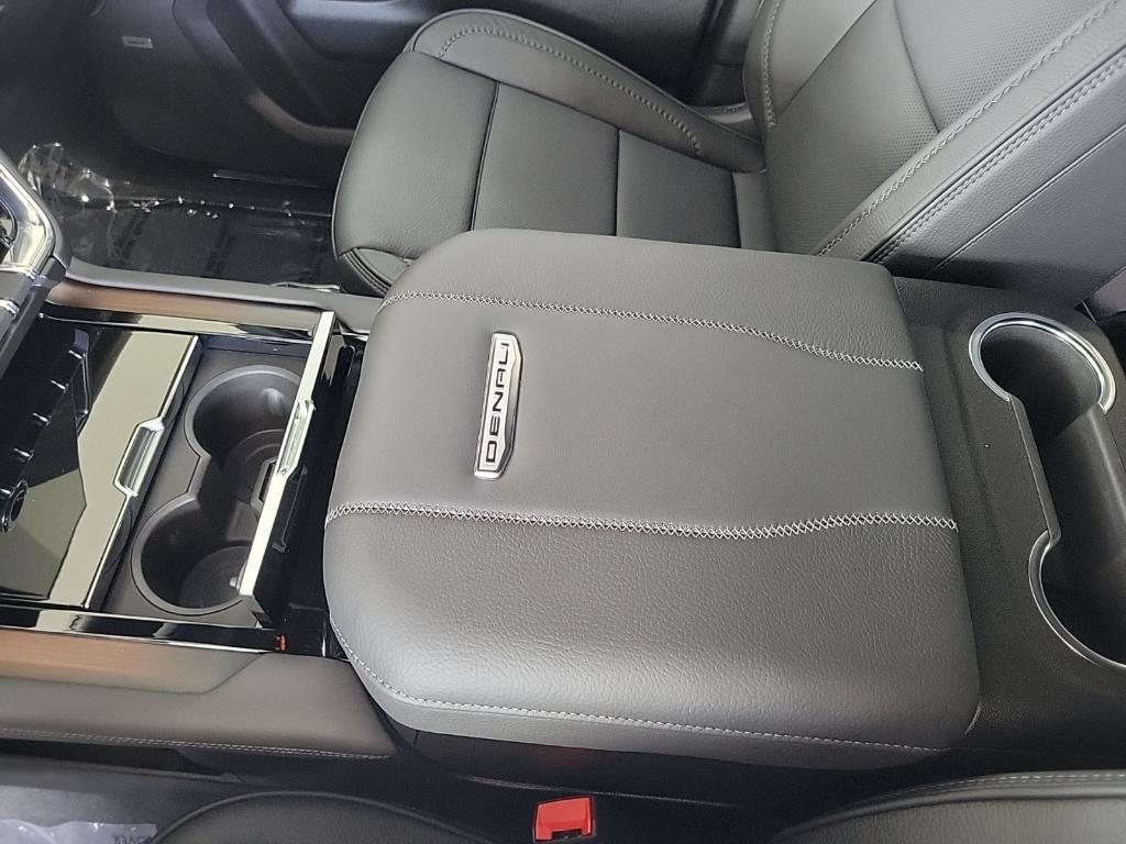 new 2026 GMC Yukon car, priced at $88,960