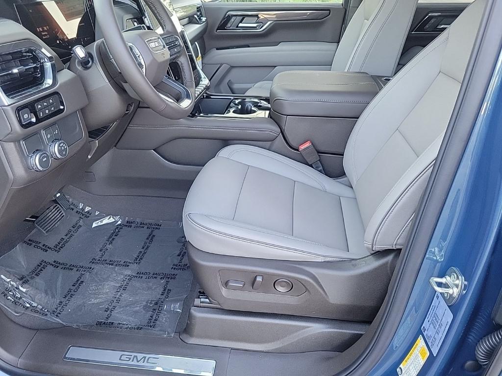 new 2026 GMC Yukon XL car, priced at $76,610