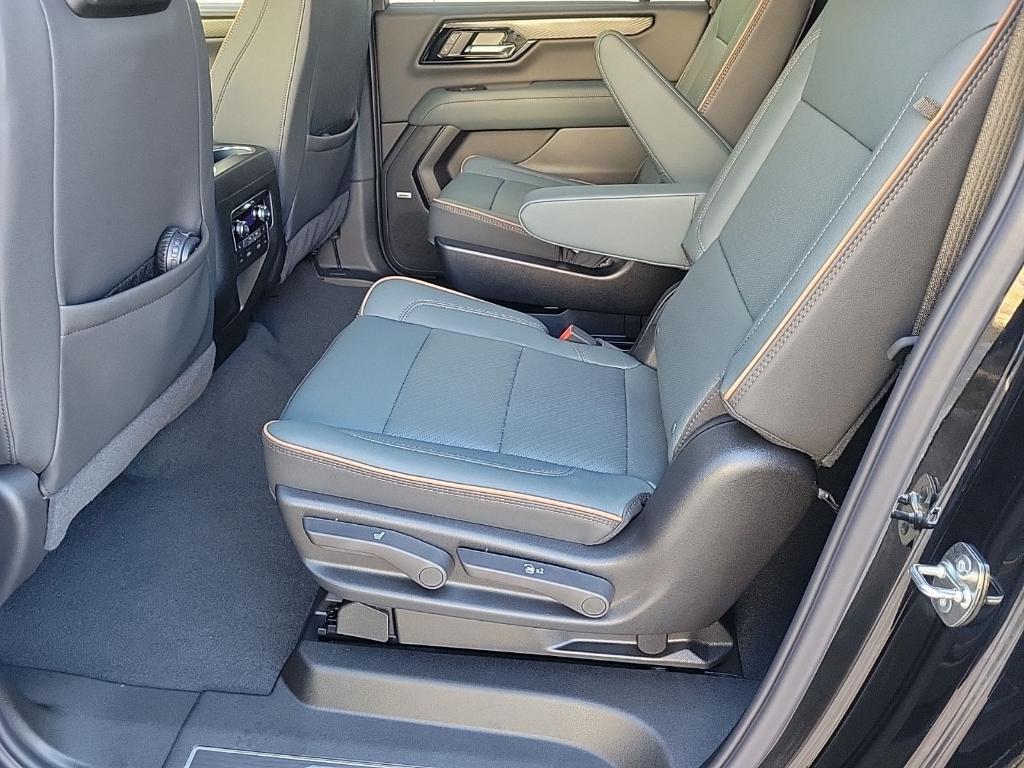 new 2026 GMC Yukon XL car, priced at $97,085