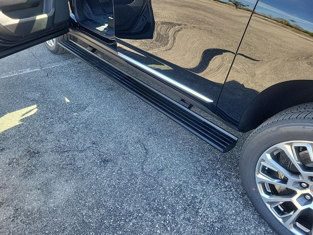 new 2026 GMC Yukon XL car, priced at $97,445