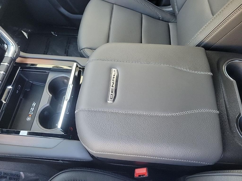 new 2026 GMC Yukon XL car, priced at $97,445