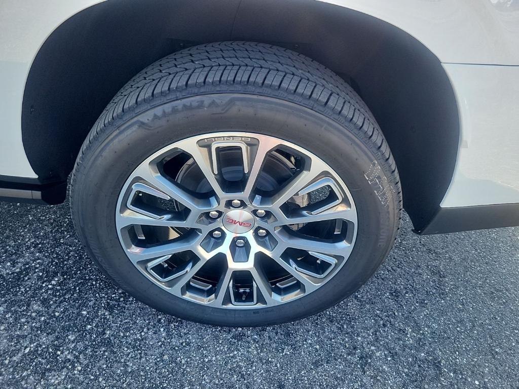 new 2026 GMC Yukon XL car, priced at $97,045