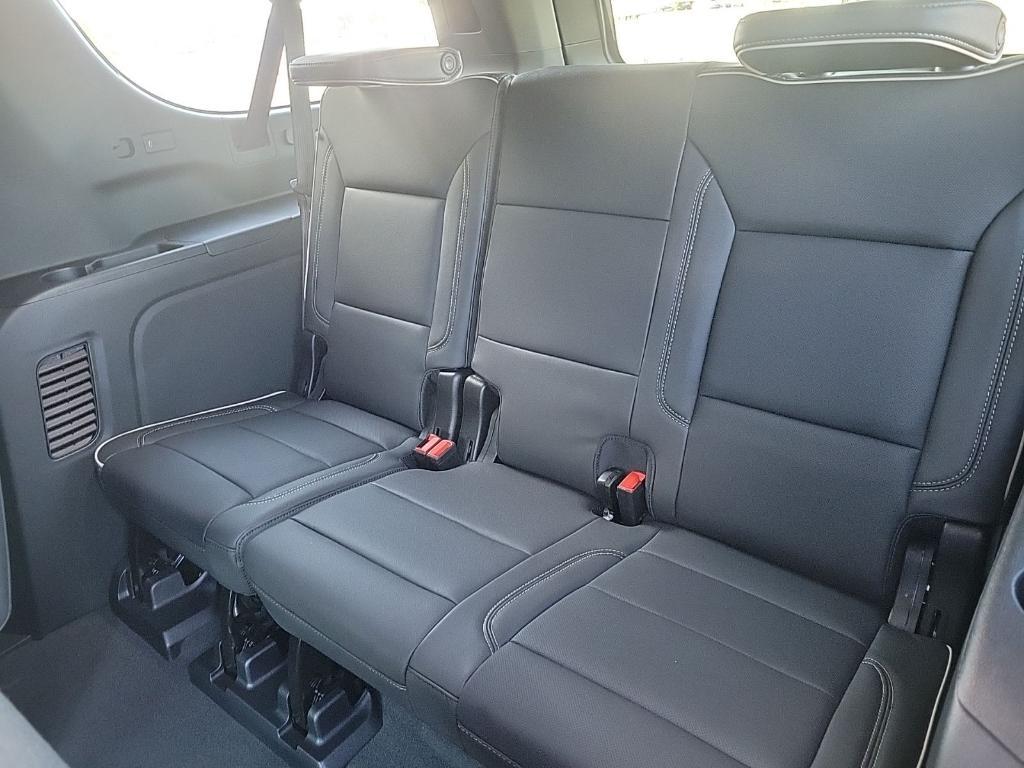 new 2026 GMC Yukon XL car, priced at $76,610