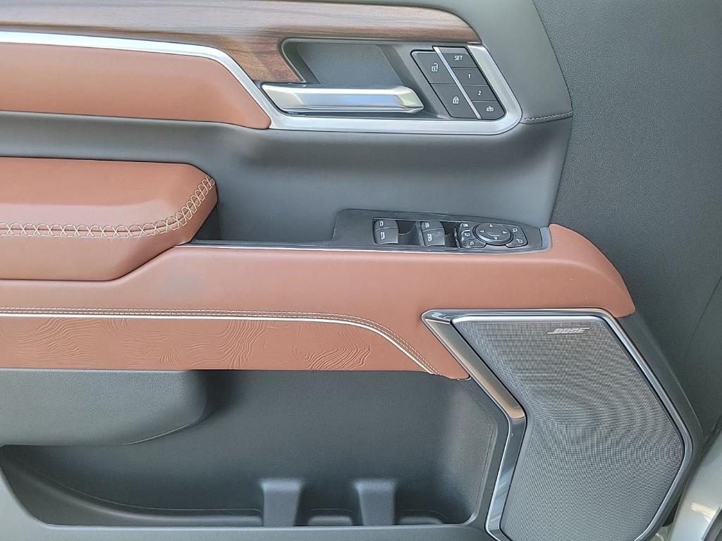 new 2026 GMC Sierra 2500 car, priced at $98,235