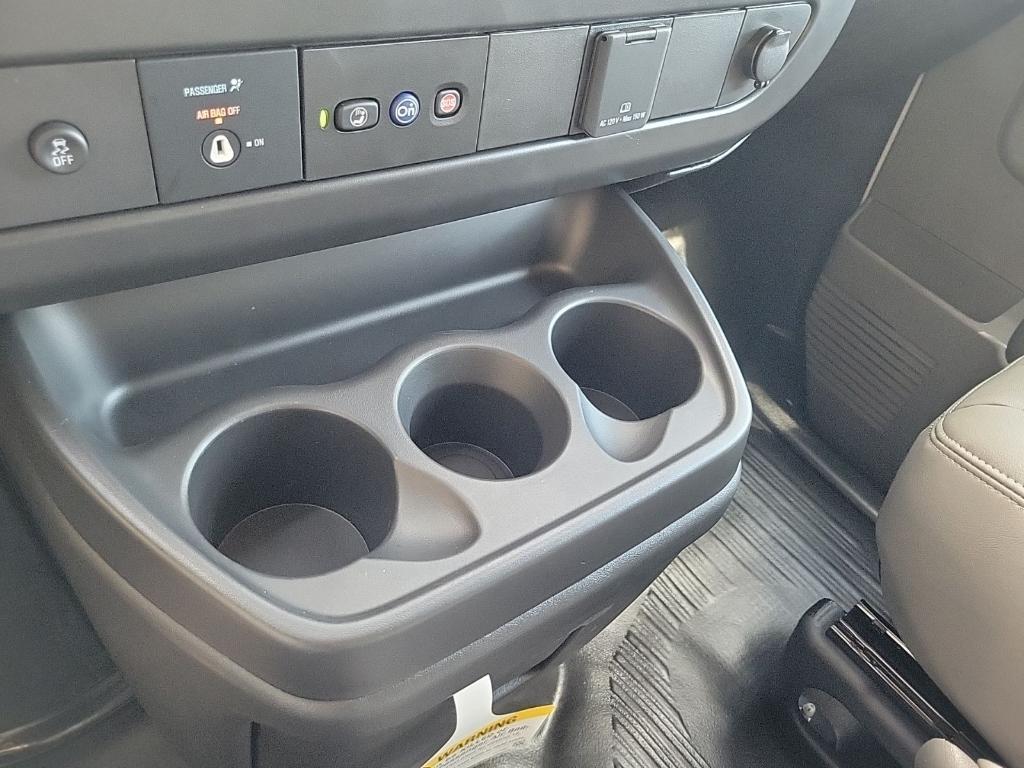 new 2025 GMC Savana 2500 car, priced at $49,158