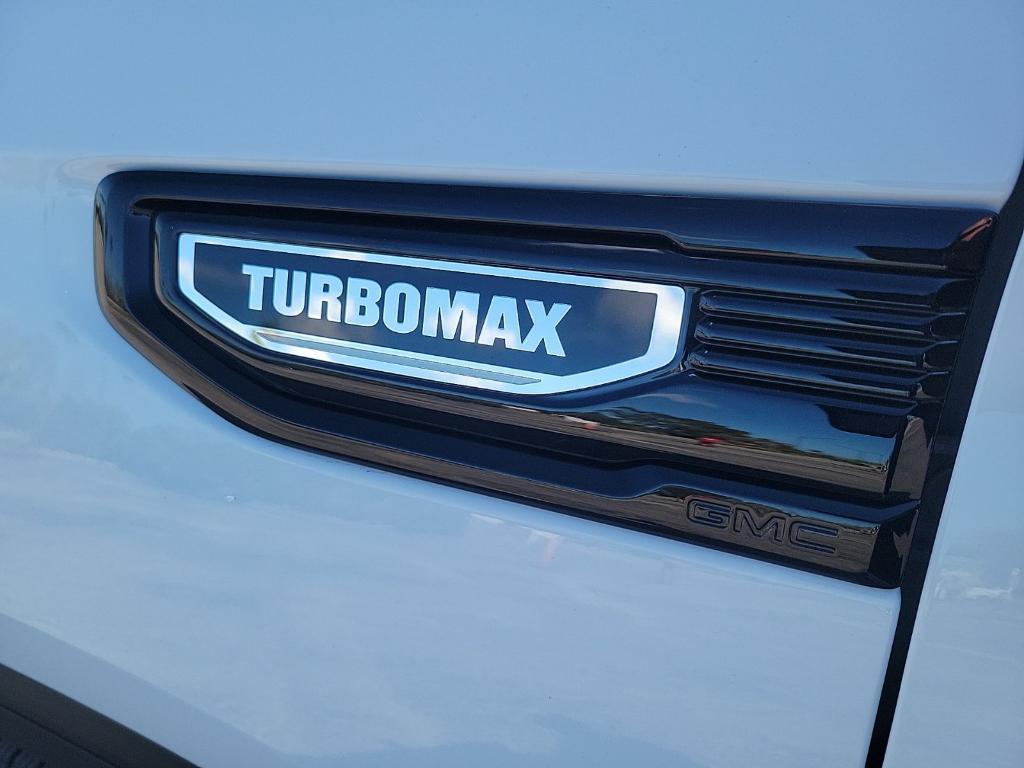 new 2026 GMC Sierra 1500 car, priced at $41,135