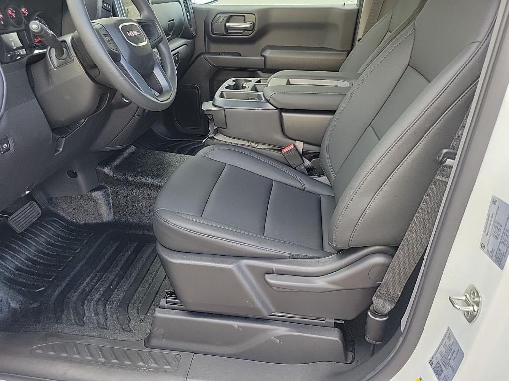 new 2026 GMC Sierra 1500 car, priced at $41,135