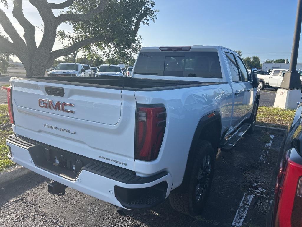 new 2026 GMC Sierra 2500 car, priced at $80,375