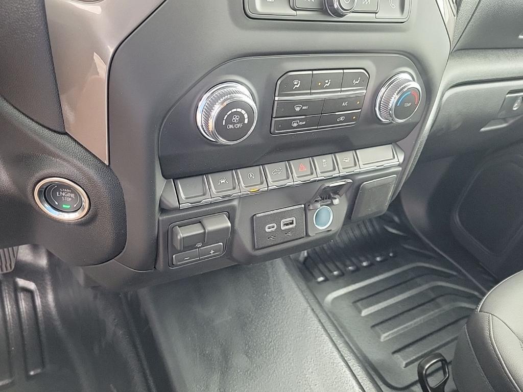 new 2026 GMC Sierra 1500 car, priced at $45,045