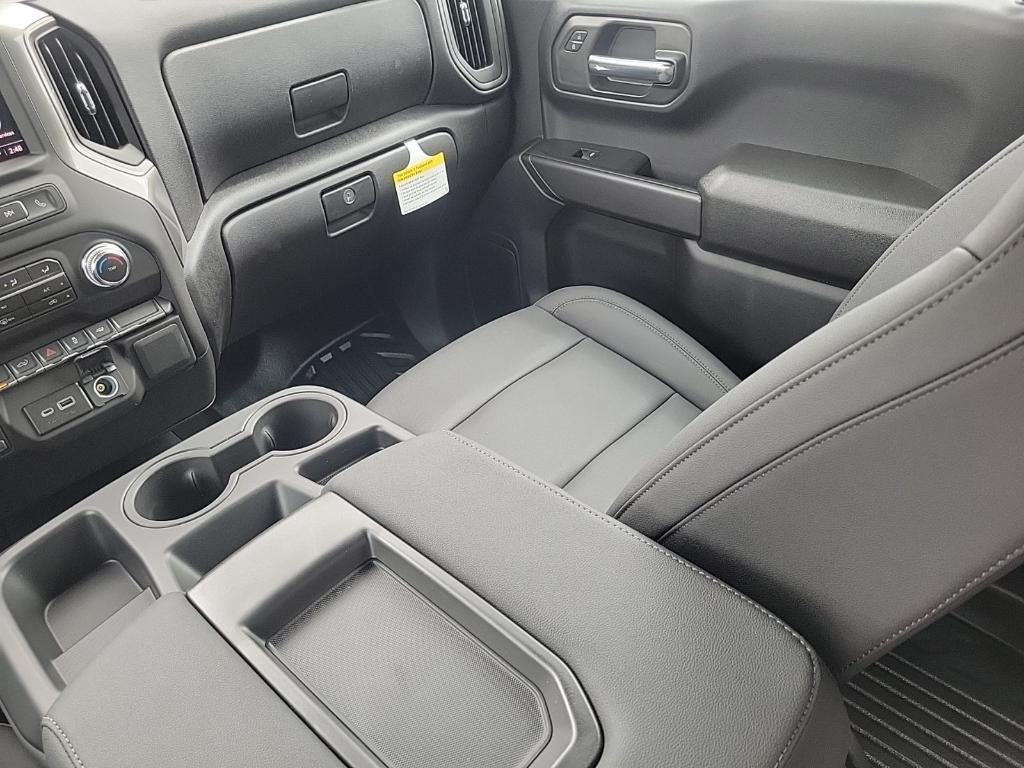 new 2026 GMC Sierra 1500 car, priced at $45,045