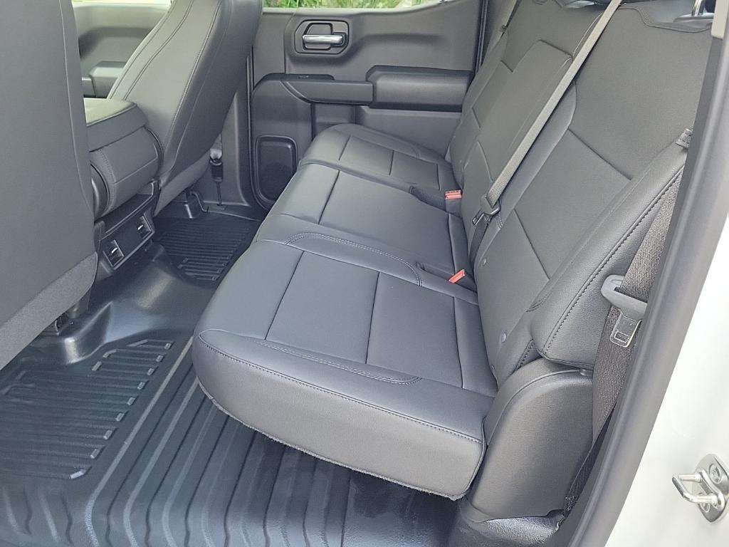 new 2026 GMC Sierra 1500 car, priced at $46,425