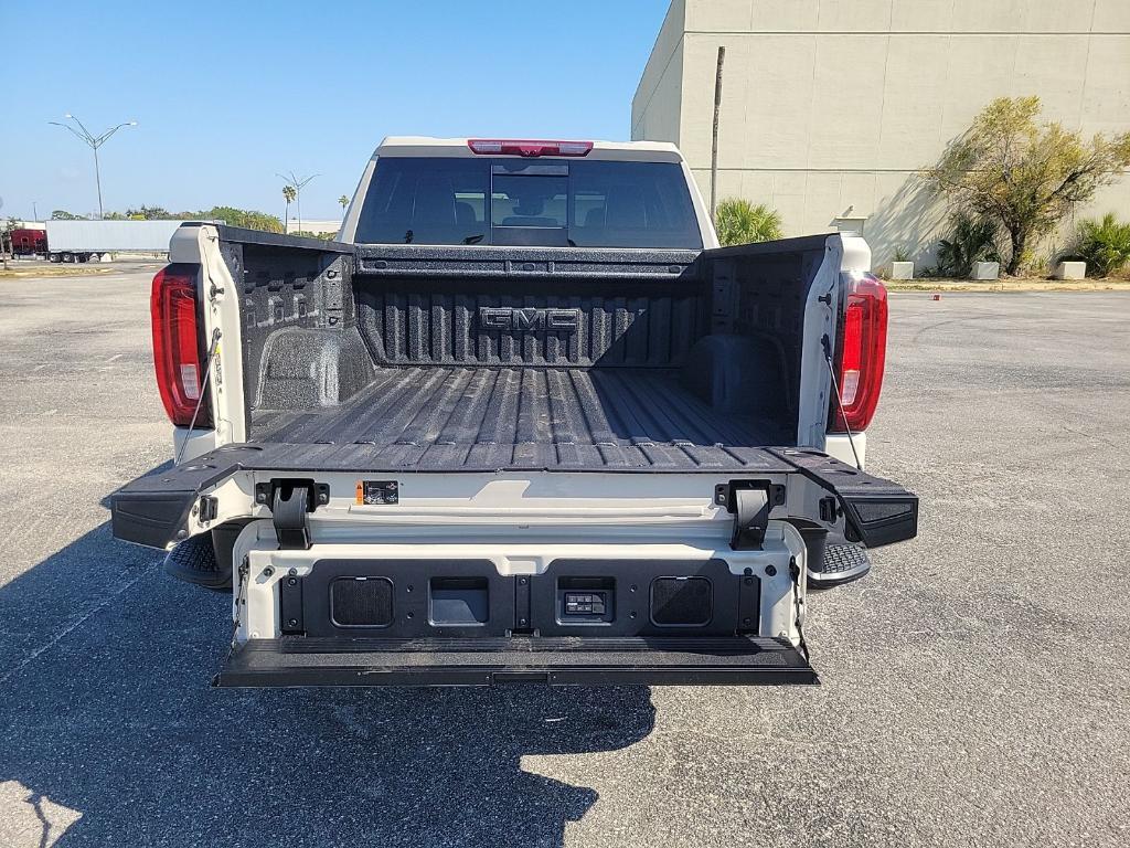 new 2026 GMC Sierra 1500 car, priced at $82,890