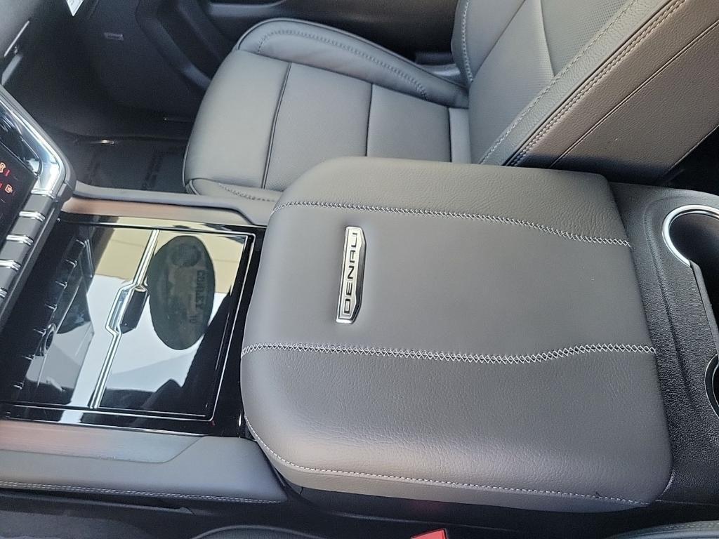 new 2026 GMC Yukon XL car, priced at $96,229