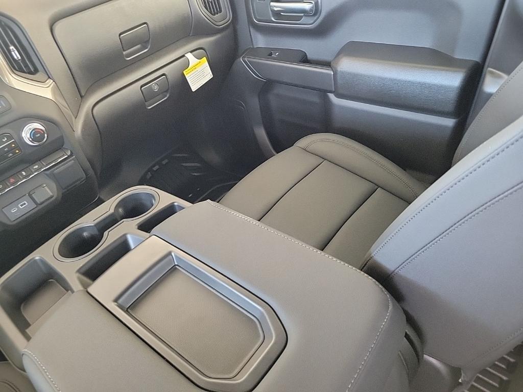 new 2026 GMC Sierra 1500 car, priced at $44,375