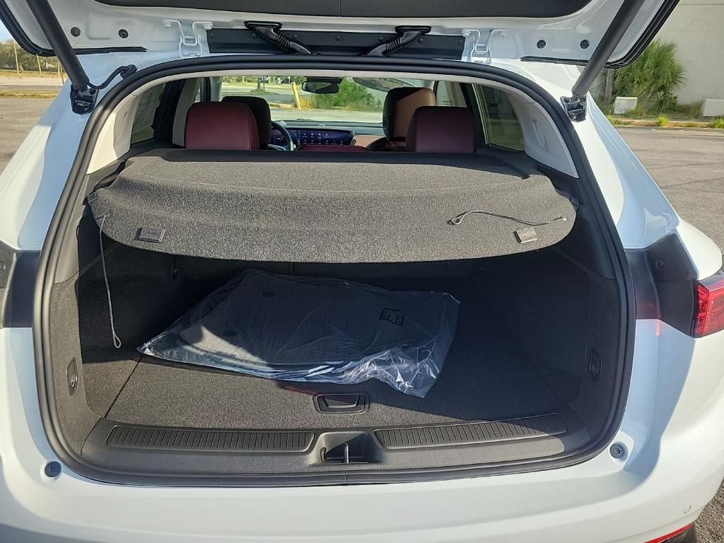 new 2026 Buick Envision car, priced at $47,840