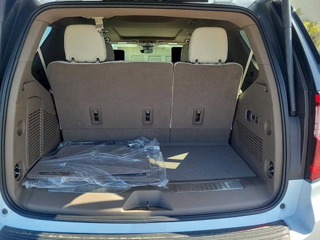 new 2026 GMC Yukon car, priced at $90,668