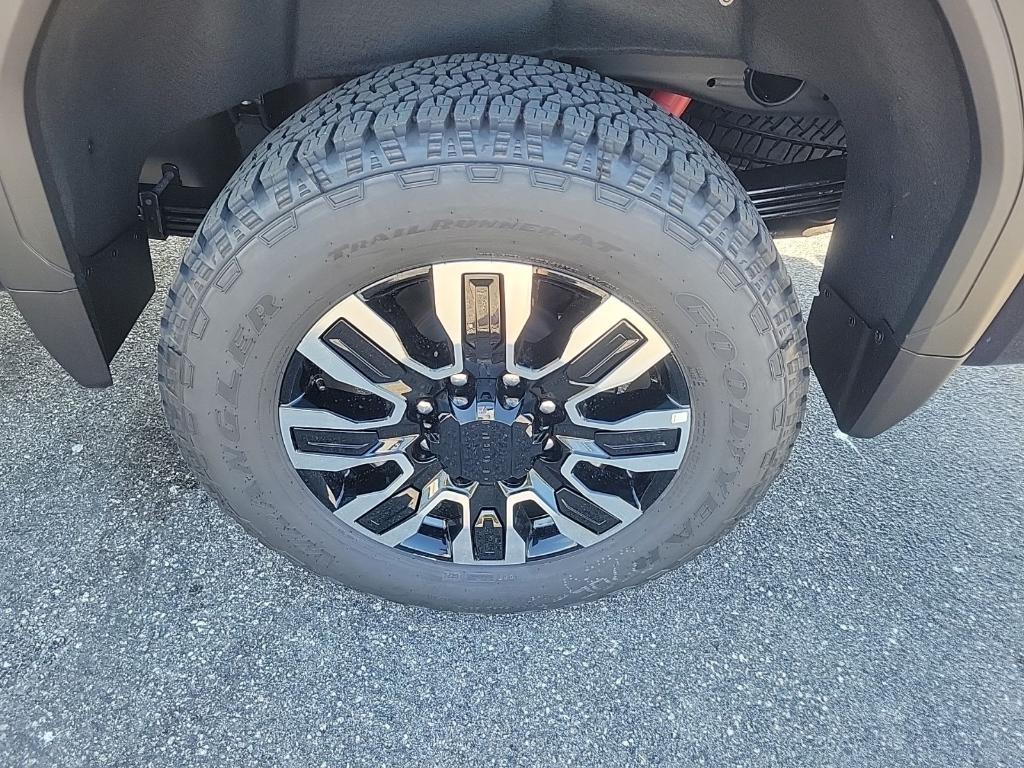 new 2026 GMC Sierra 2500 car, priced at $98,035