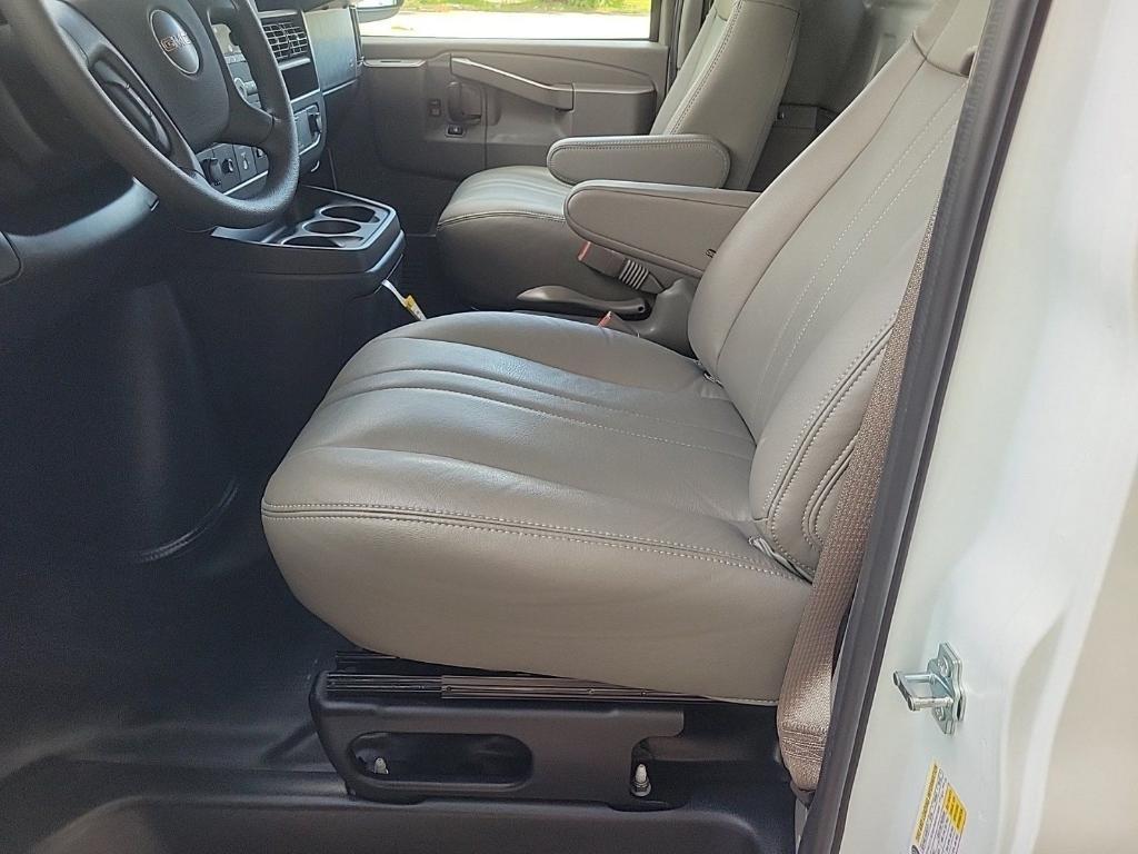 new 2025 GMC Savana 2500 car, priced at $49,158