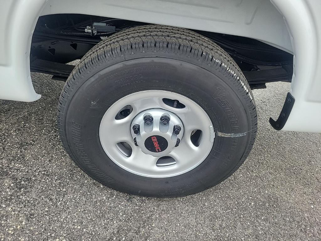 new 2025 GMC Savana 2500 car, priced at $44,540