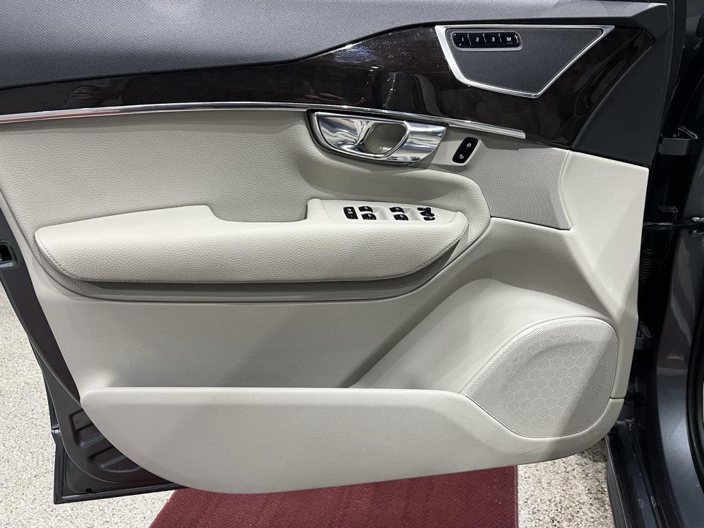 used 2016 Volvo XC90 car, priced at $17,777