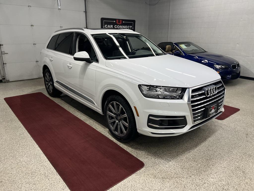 used 2018 Audi Q7 car, priced at $19,977