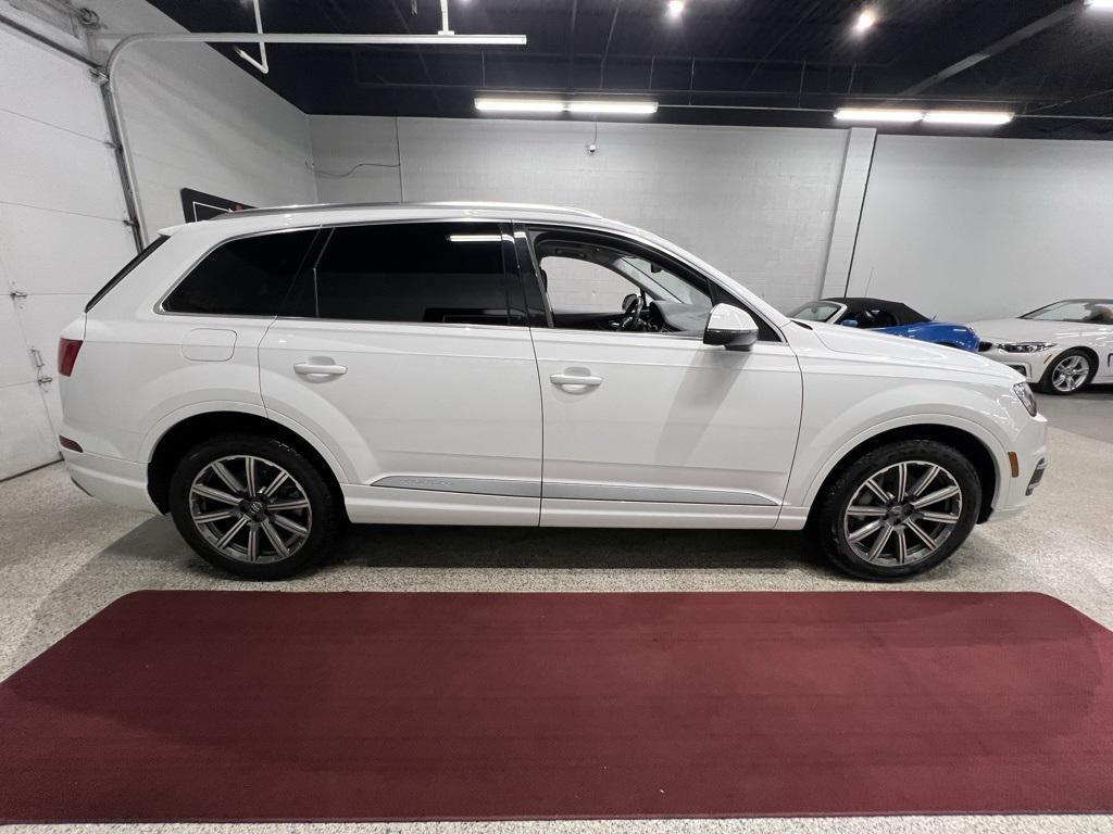 used 2018 Audi Q7 car, priced at $19,977