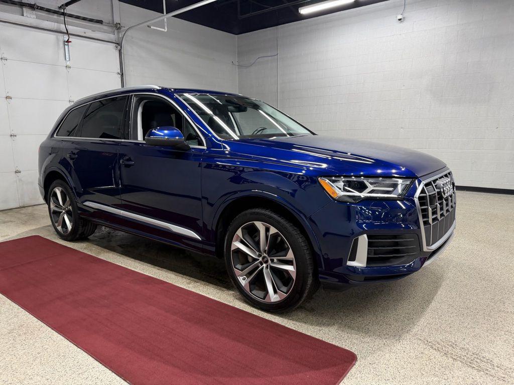 used 2022 Audi Q7 car, priced at $29,977