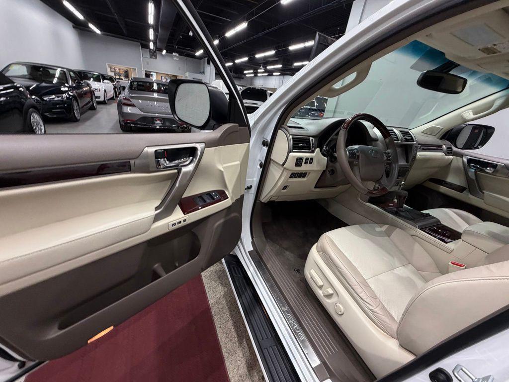 used 2015 Lexus GX 460 car, priced at $24,977