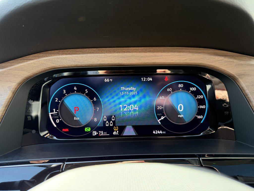 used 2025 Volkswagen Atlas car, priced at $32,977