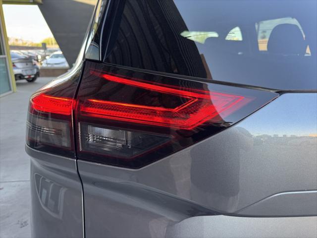 used 2023 Nissan Rogue car, priced at $25,297