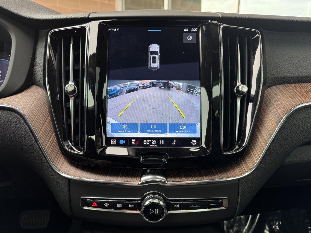 used 2022 Volvo XC60 car, priced at $29,797
