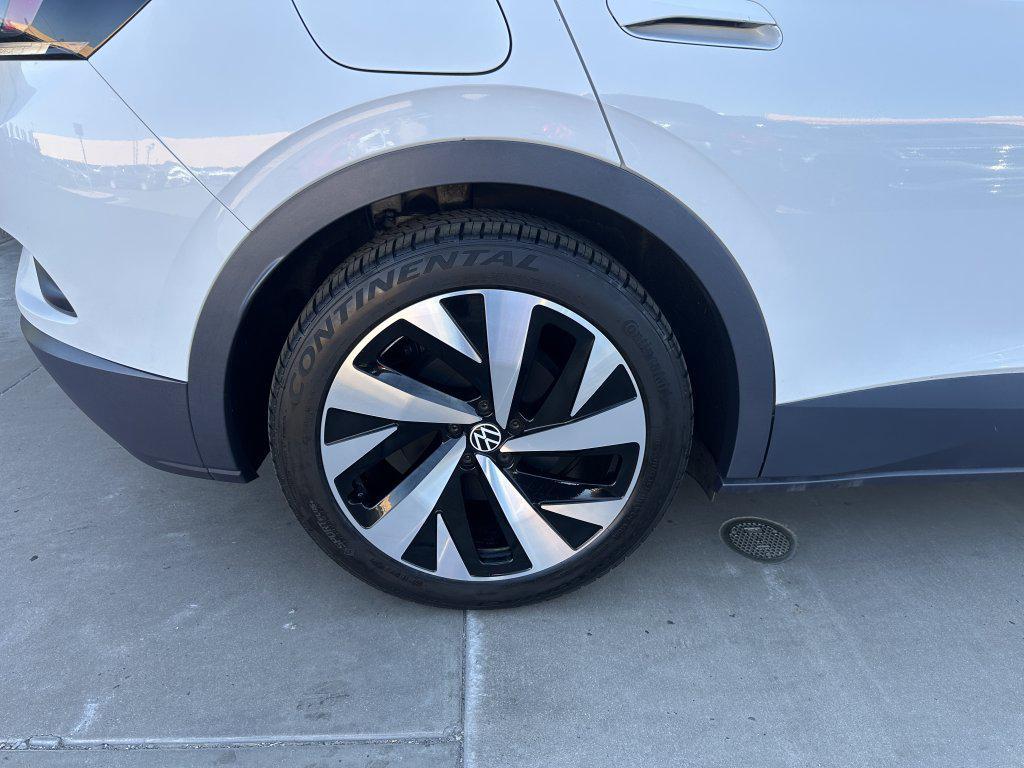 used 2021 Volkswagen ID.4 car, priced at $18,977
