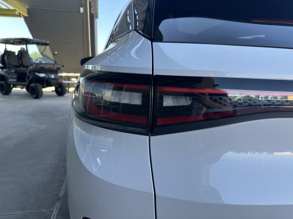 used 2021 Volkswagen ID.4 car, priced at $18,977