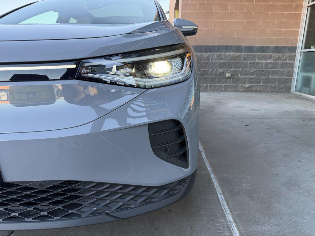 used 2022 Volkswagen ID.4 car, priced at $20,477