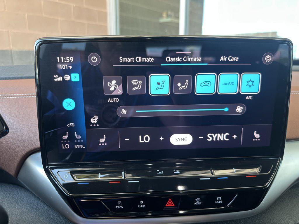 used 2022 Volkswagen ID.4 car, priced at $20,977