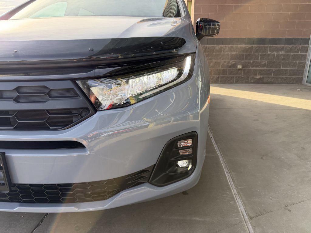 used 2025 Honda Odyssey car, priced at $37,477