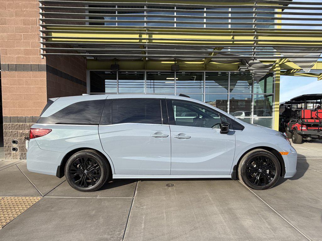 used 2025 Honda Odyssey car, priced at $37,477
