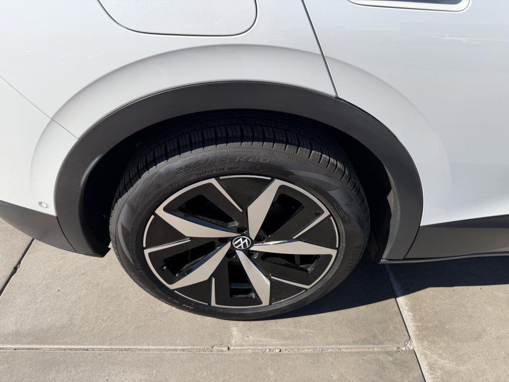 used 2024 Volkswagen ID.4 car, priced at $26,777