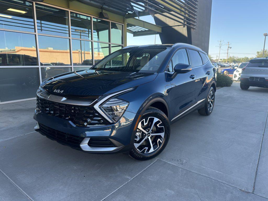 used 2025 Kia Sportage Hybrid car, priced at $29,477