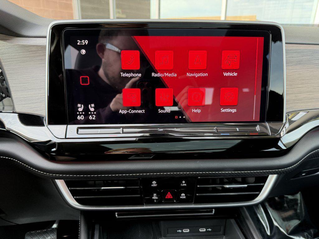 used 2024 Volkswagen Atlas car, priced at $31,477