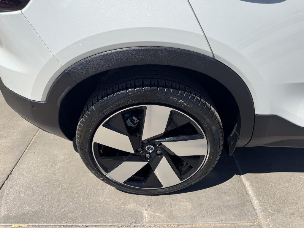 used 2023 Volvo C40 Recharge Pure Electric car, priced at $29,777